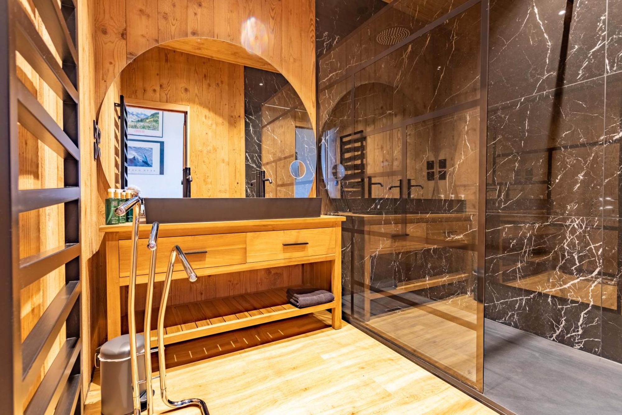 Le Petit Paradis, Chalet Au Coeur Des 3 Vallees Saint-Marcel  Экстерьер фото